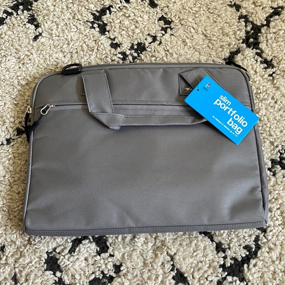 NWT Laptop Case 13” - Picture 1 of 5